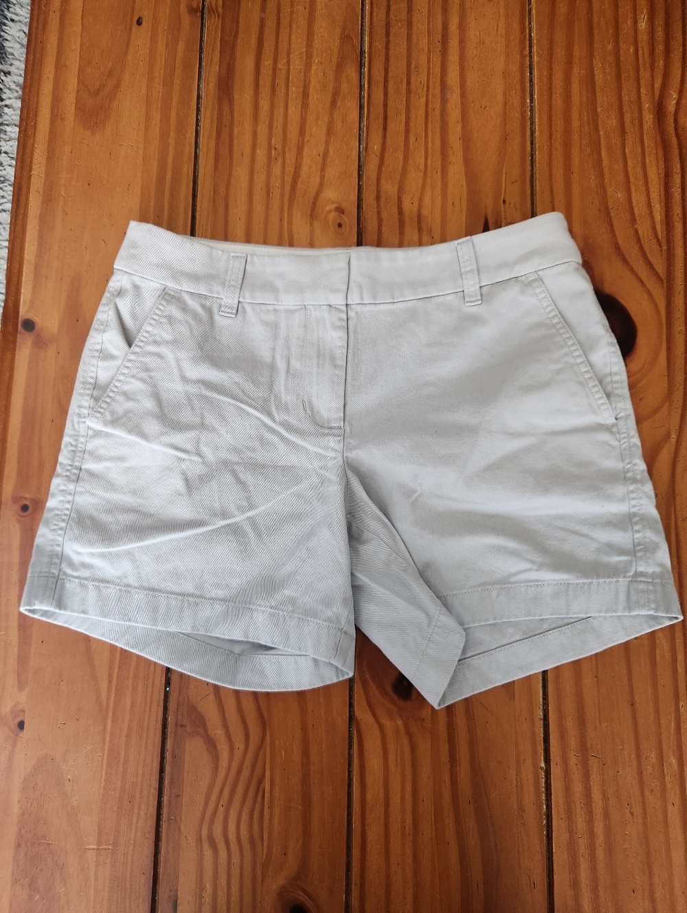 J. Crew Factory Classic Chino Shorts Light Gray Size 4